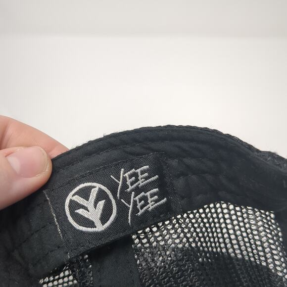 Yee Yee Logo USA Flag Snapback Trucker Hat Black One Size Mesh Back - Picture 8 of 8